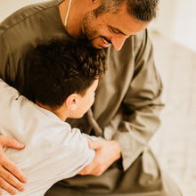 Load image into Gallery viewer, Khamsa Classic | Children's Muslim Prayer Rug Prayer Mat 100% Organic Cotton