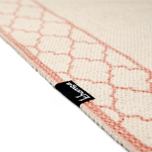 Load image into Gallery viewer, Khamsa ماكس | حصيرة الصلاة للبالغين