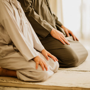 Khamsa Max "Plus" | حصيرة الصلاة للبالغين مع رغوة إضافية للراحة